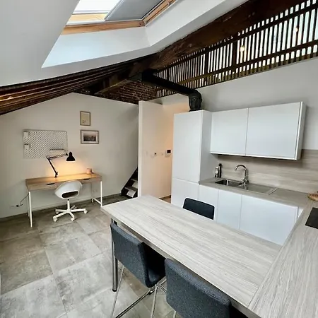 Le Belvedere De La Rose-hors Chateau, Hypercentre Liège